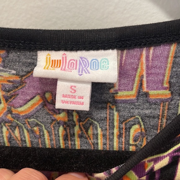 LuLaRoe Maleficent Disney Shirt Sz Small - Picture 4 of 6